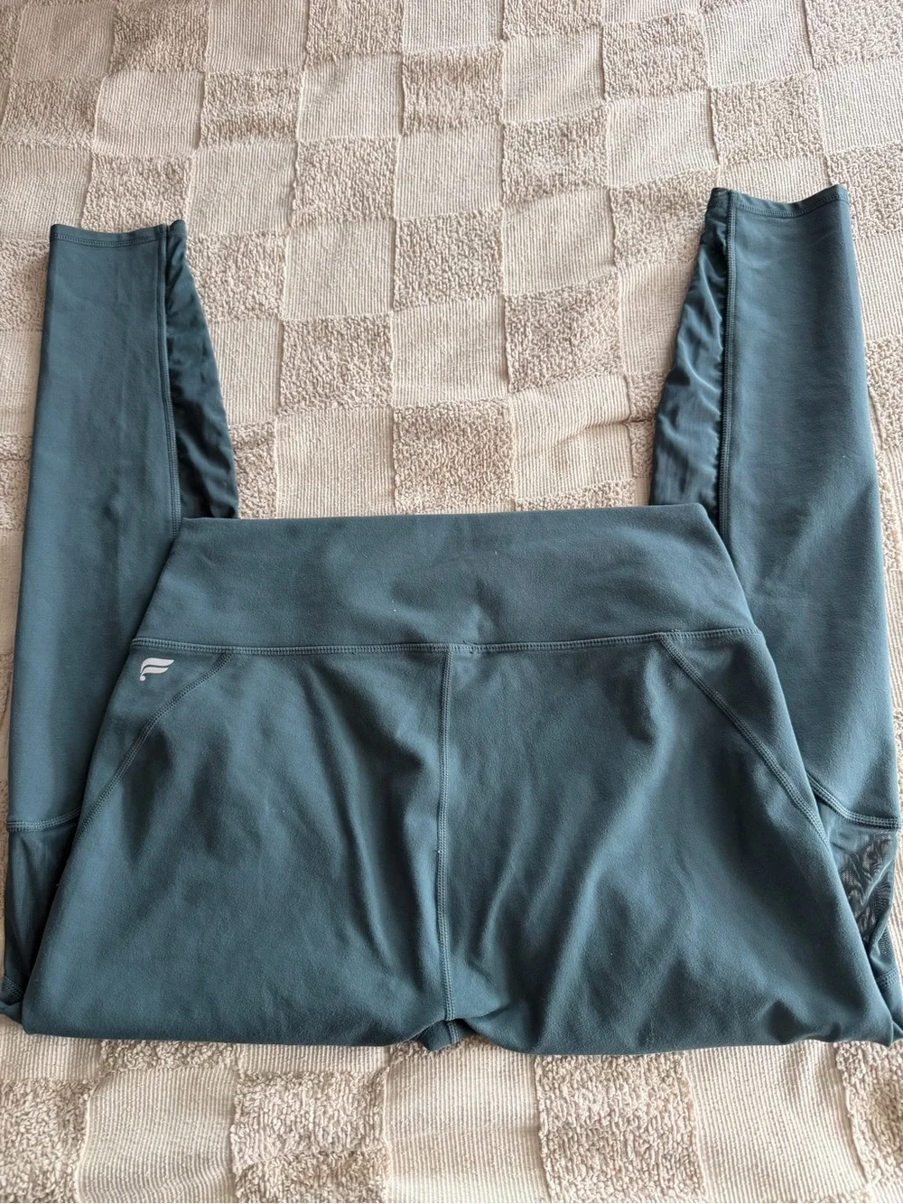 Fabletics powerhold high
